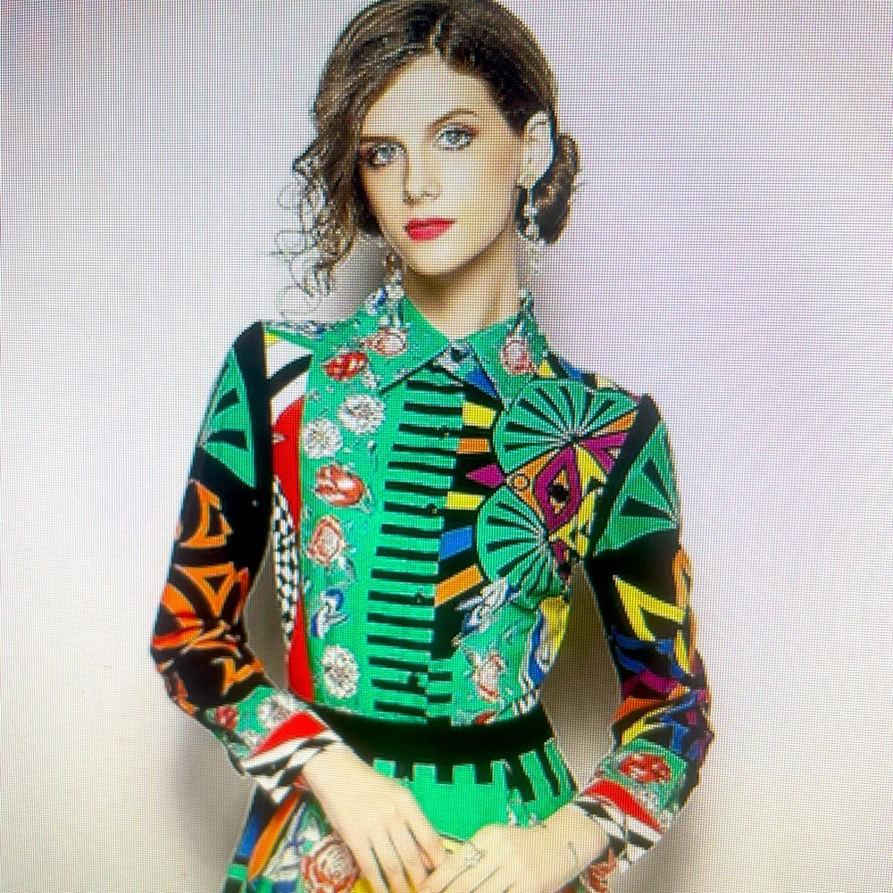 Zashar Graphic blouse - Picture 2 of 8